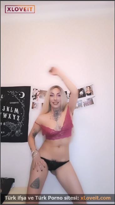 Marialues ifşa Seksi Türk kızı vücudunu sergiledi